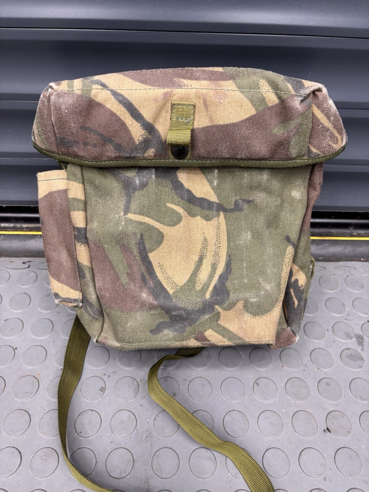 British Army Haversack DPM Respirator Pouch
