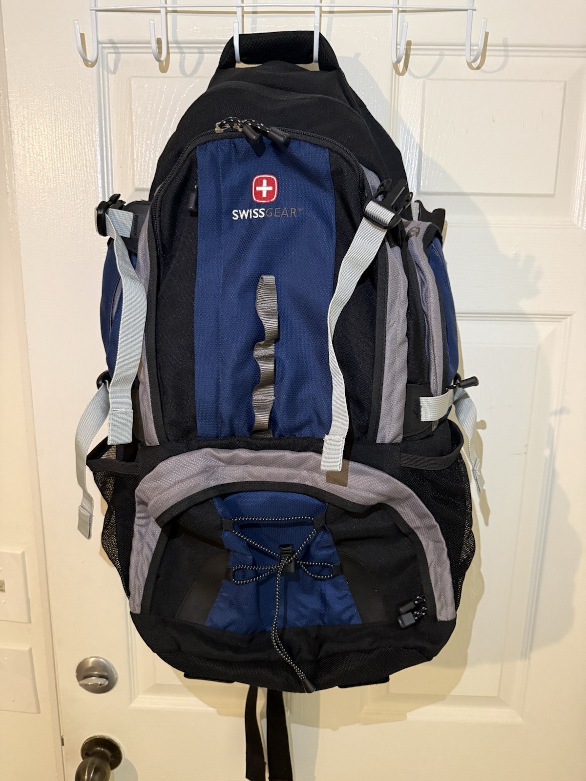 Swiss Gear Elite Series Internal Frame Backpack Hiking Very Nice SG26005F