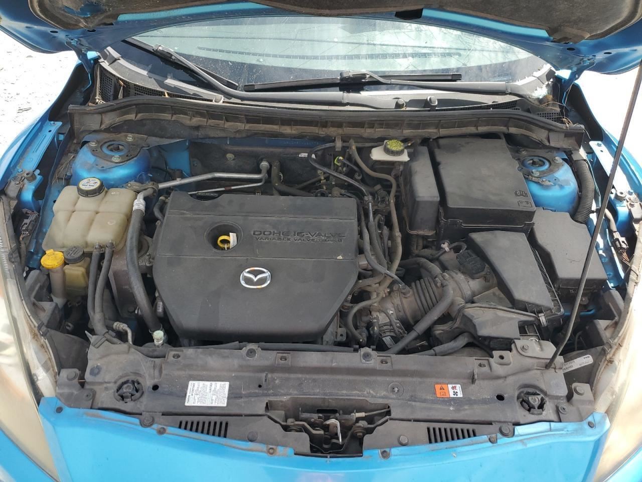 3 2010 Glove Box 4714040