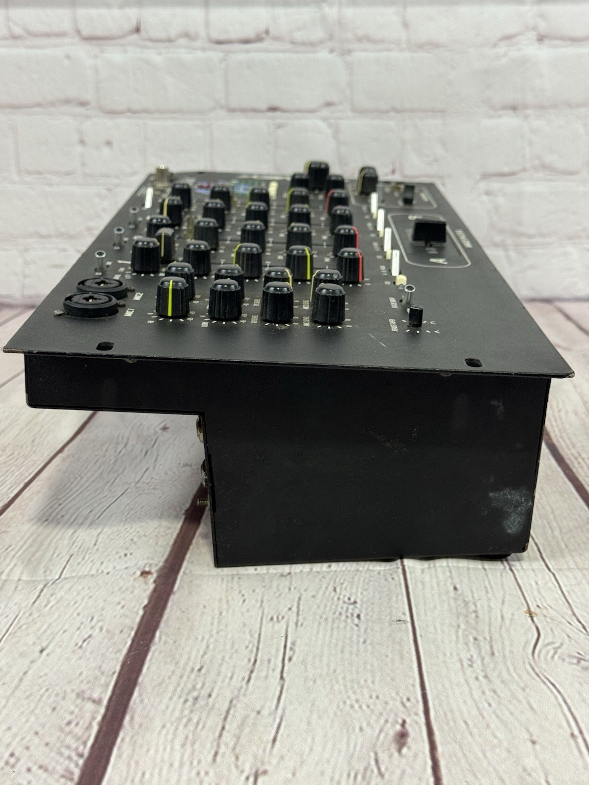 Peavey Club Mix DJ mixer