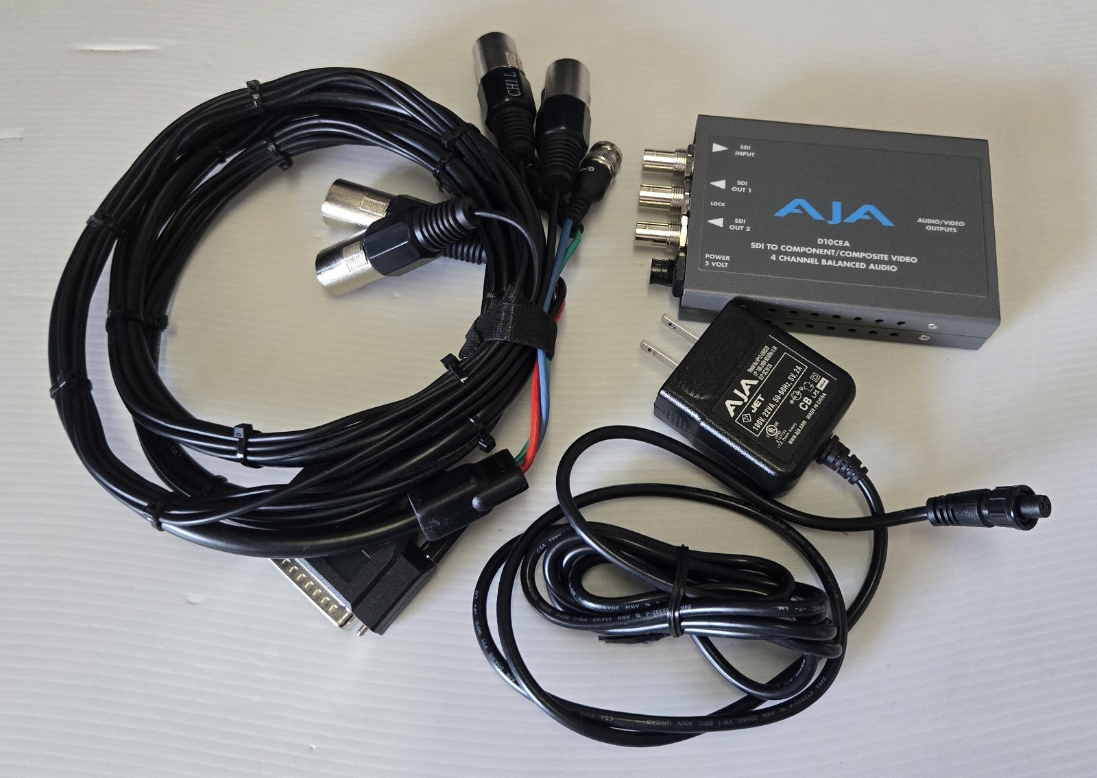 AJA HD10CEA Dual Rate HD/SD Audio/Video D/A Converter w/AC and Breakout Cable