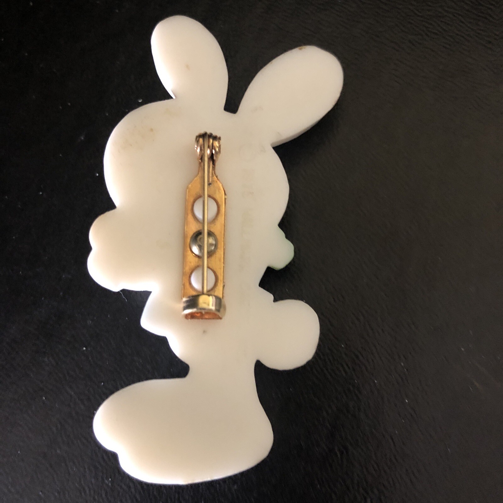 Barnaby Hallmark pin 1975 S1 Easter bunny rabbit