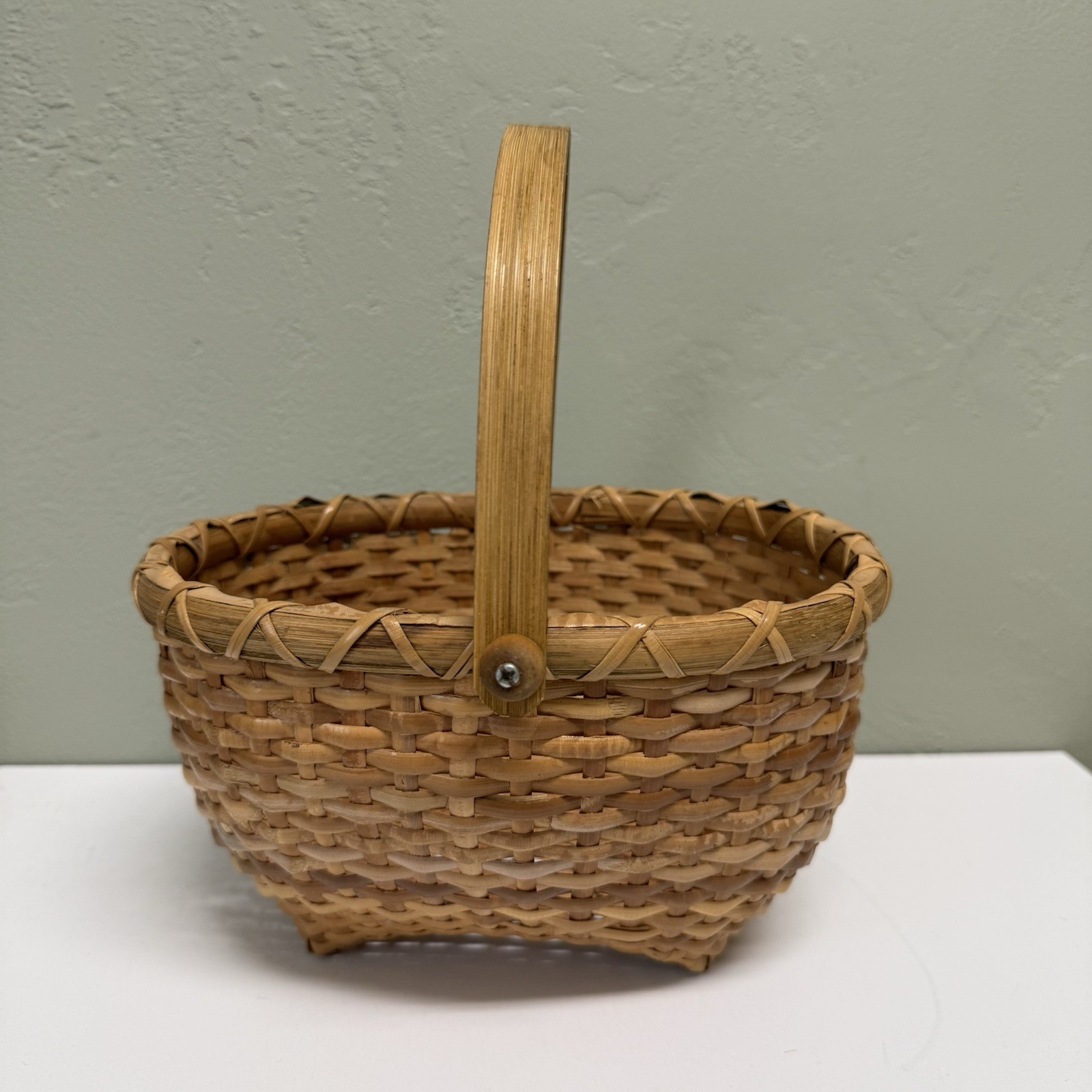 Oblong Wicker Basket With Handle Great Condition