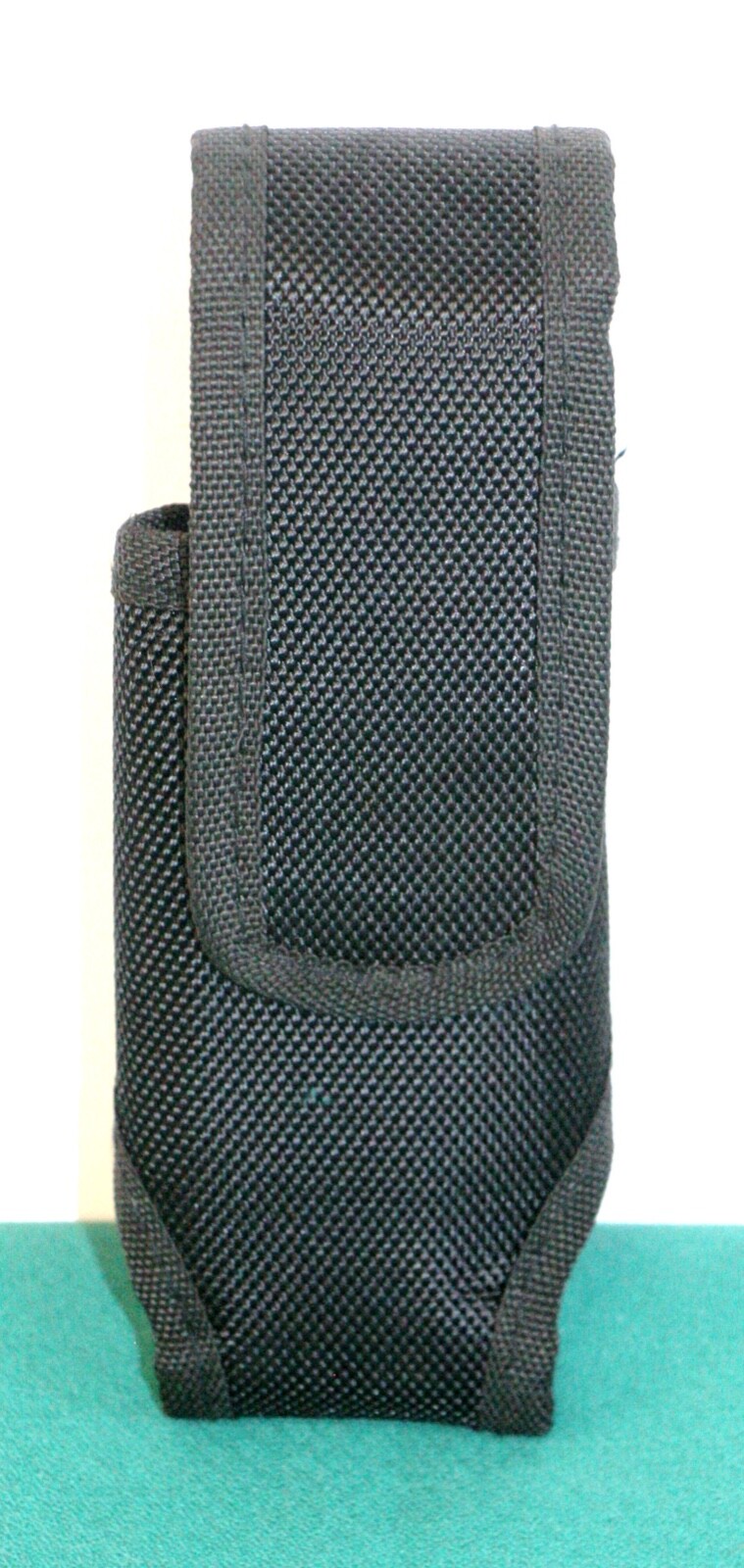 Law enforcement new tactical black multipurpose pouch mace, radio, flashlight