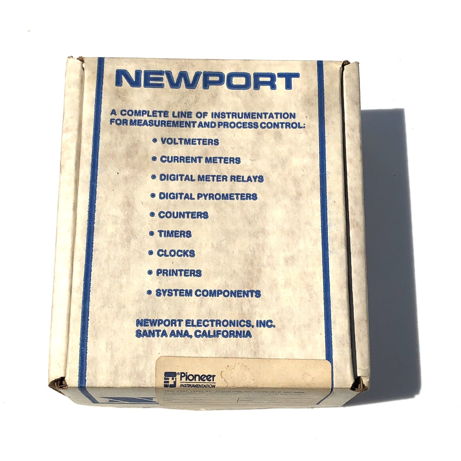 * Newport 2003B-4 D1 LED Digital Panel Voltmeter New Old Stock