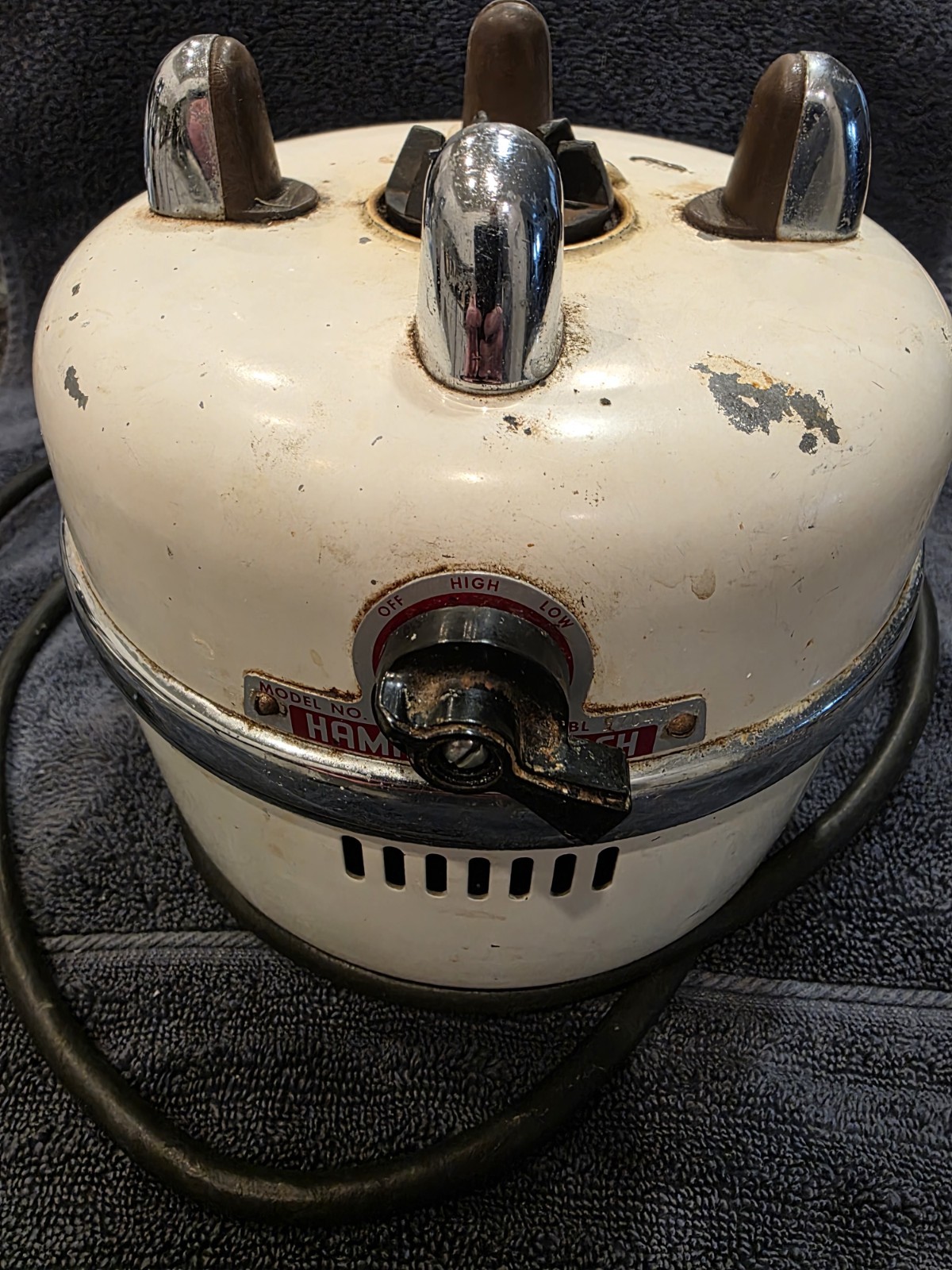 Vintage Hamilton Beach Electric  Blender-Model No. 5  Base Only.  Works.
