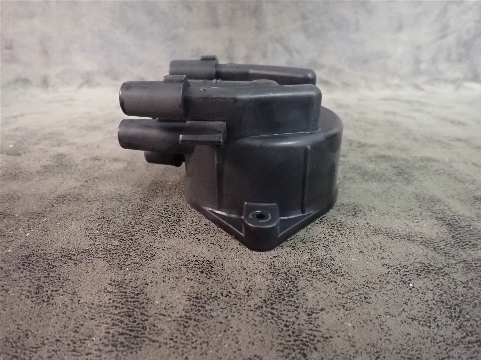 NEW WVE 5D1249 Distributor Cap (G217)