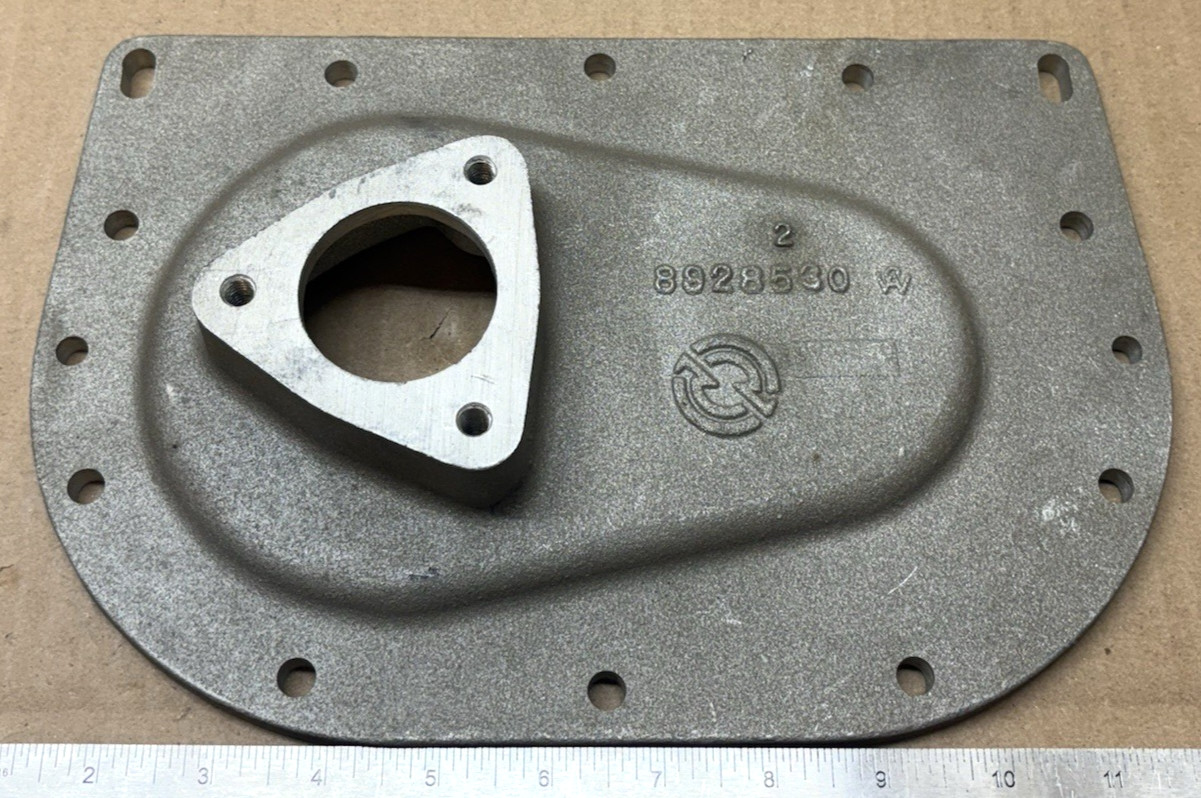 Detroit Diesel 8928530 Blower Front Cover V71 V92 Series