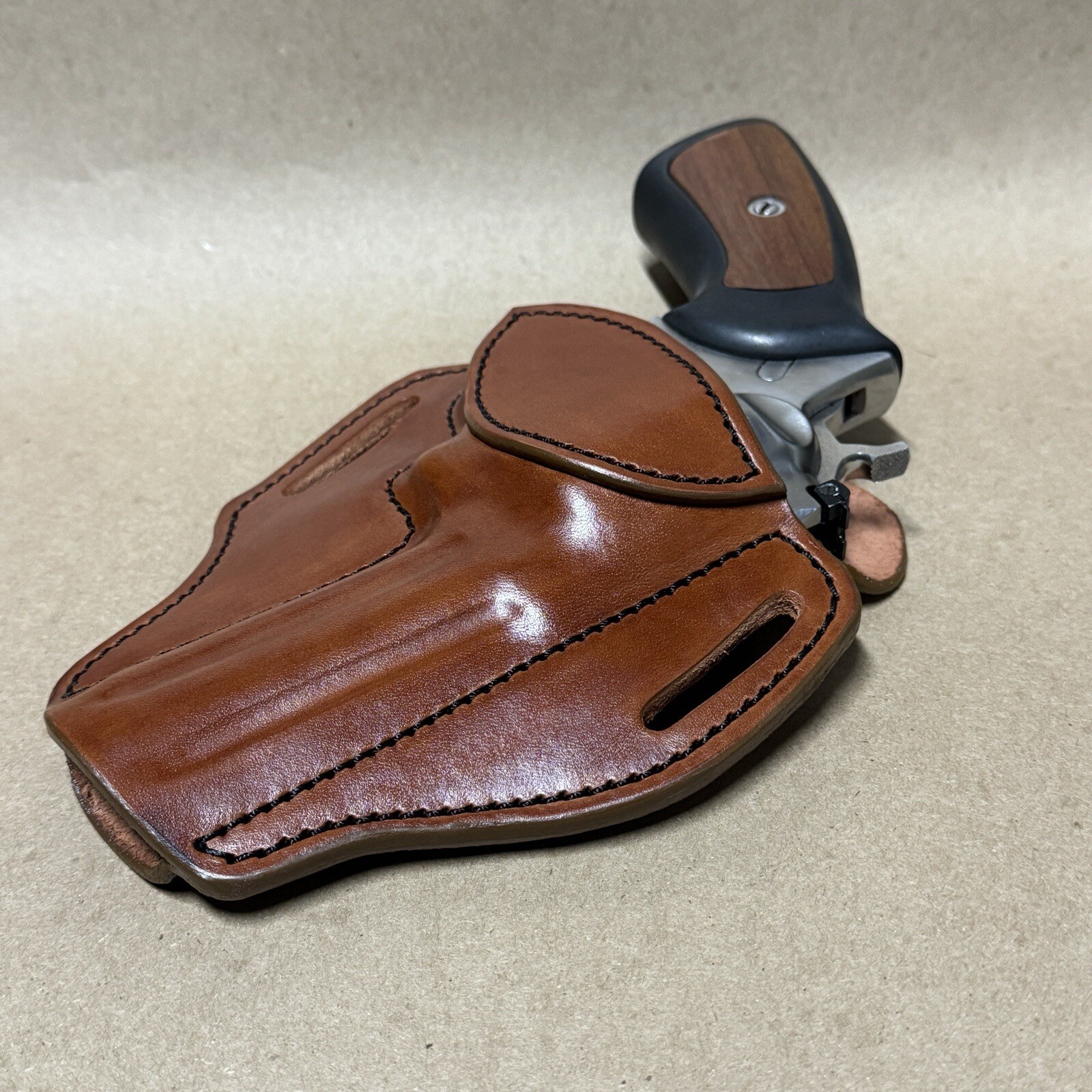Colt Python Holster Leather Pancake (READ LEAD TIME)