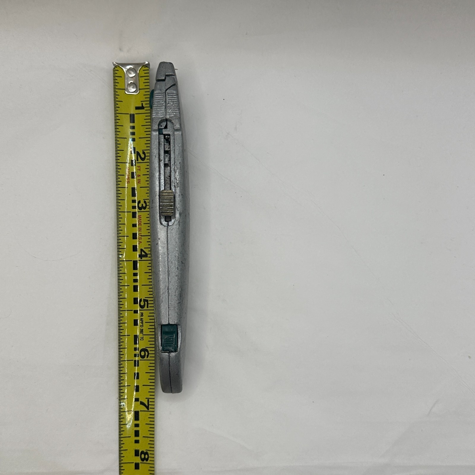 Masterforce Utility Knives Folding Quick Change Retractable