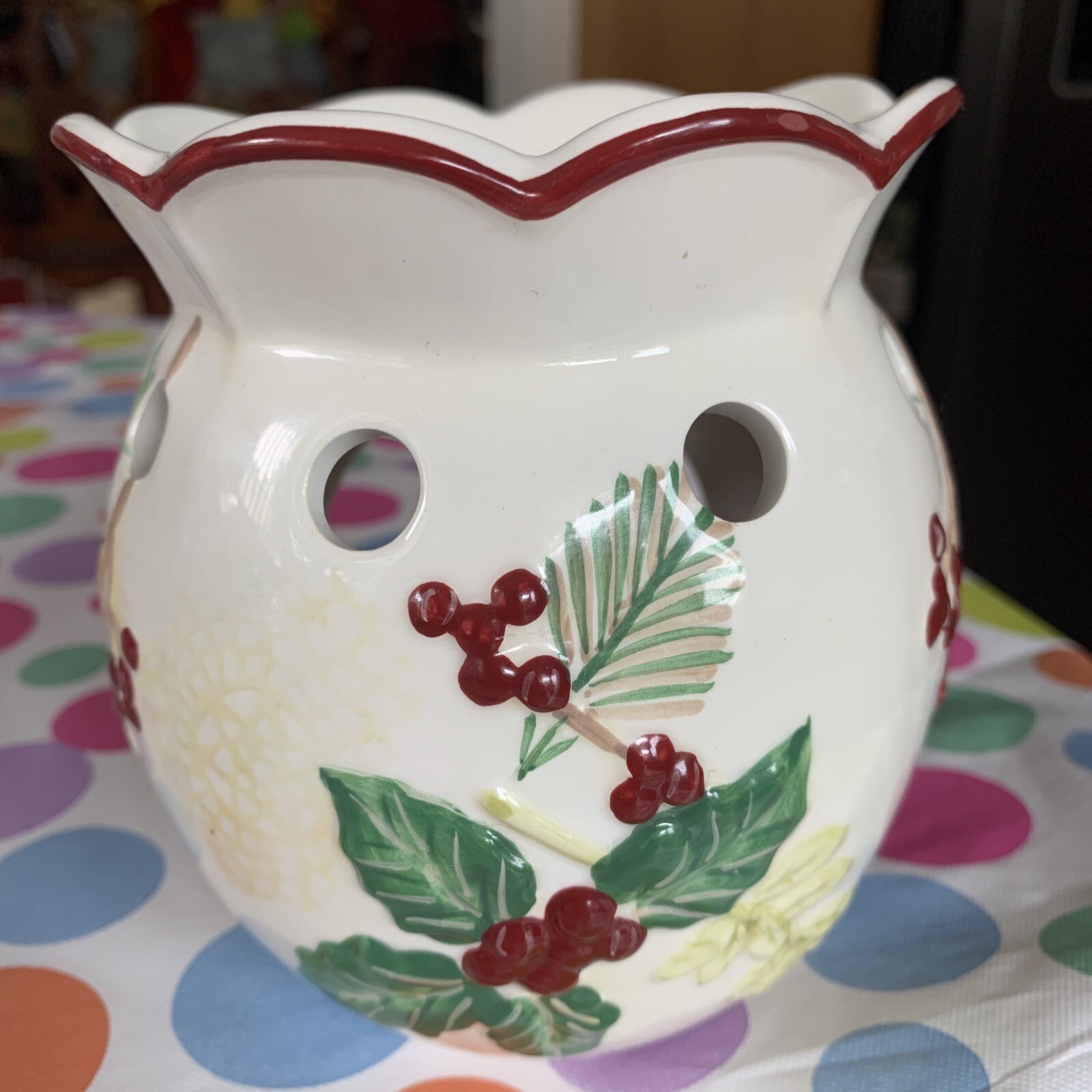 Xmas Holly Leaves Ivy & Berries Porcelain Votive Tealight Candle Holder Rare New