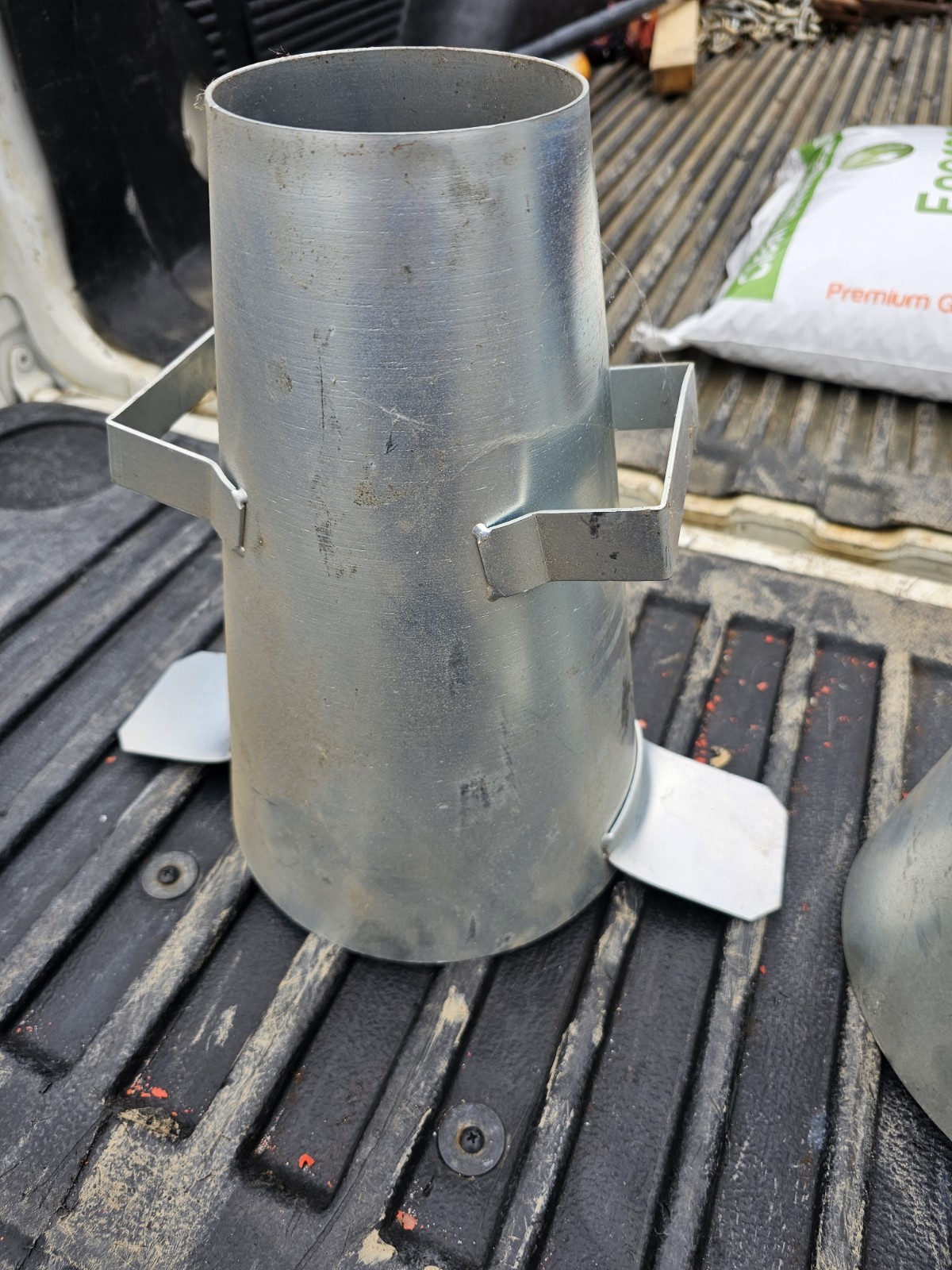 GRAINGER APPROVED 5DPD8 Steel Slump Cone, c/w H-3636 5DPD8