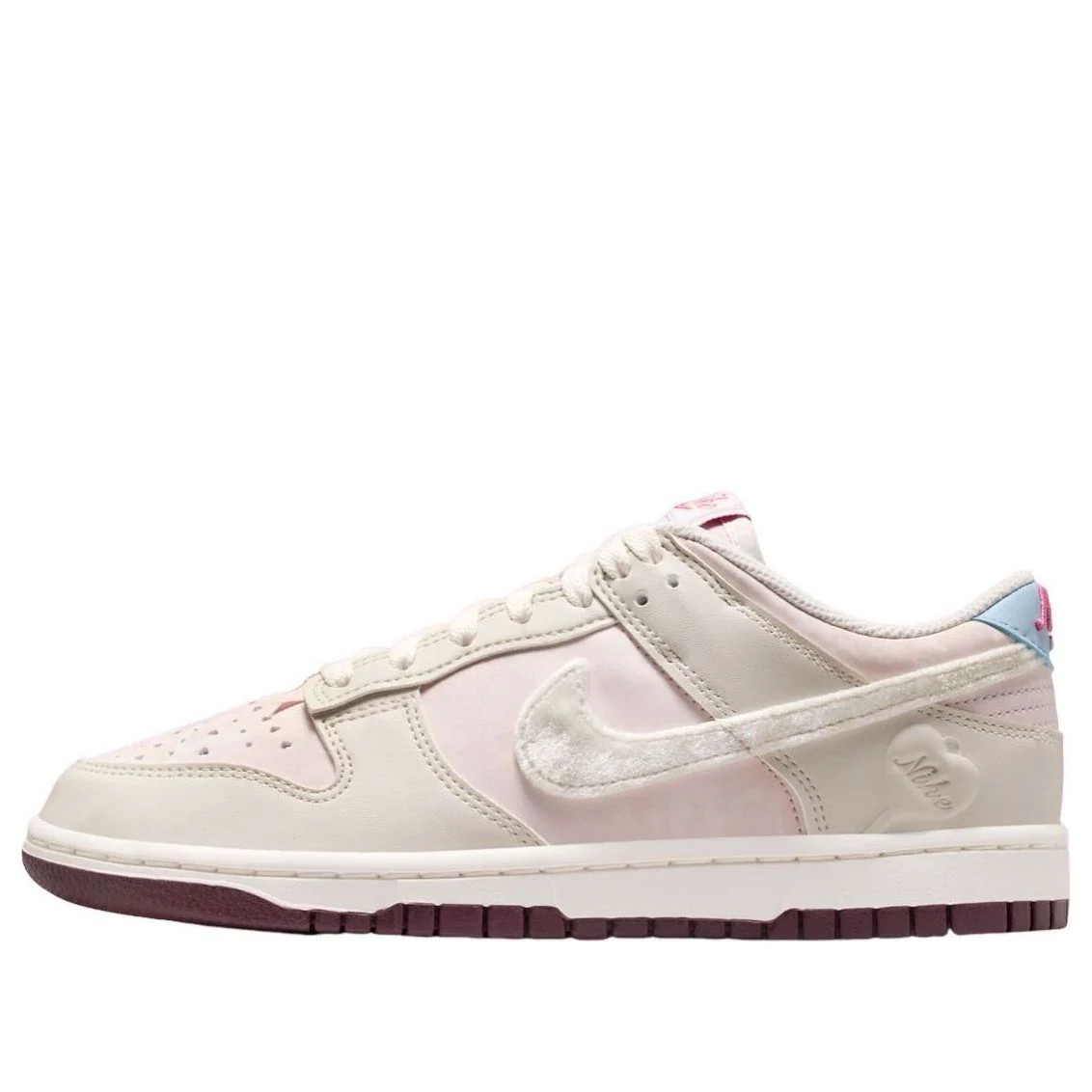 Nike Dunk Low Valentine's Day 2026 Women's - IQ1145-610