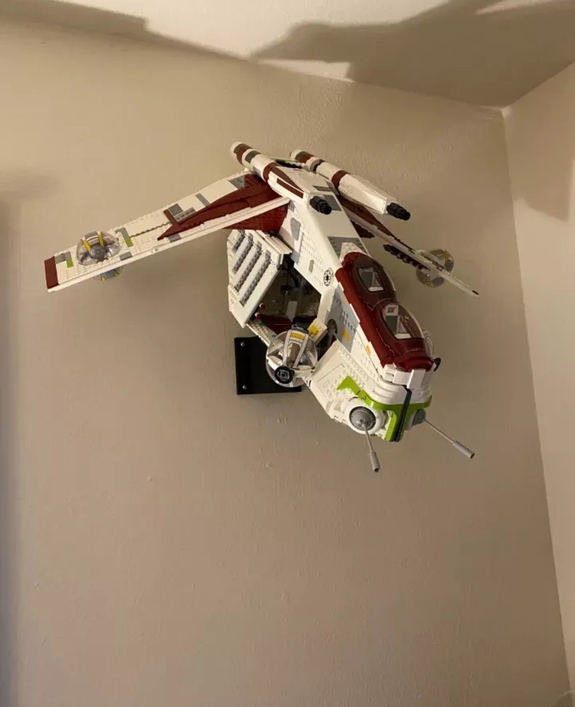 LEGO UCS Republic Gunship Wall Mount (75309)