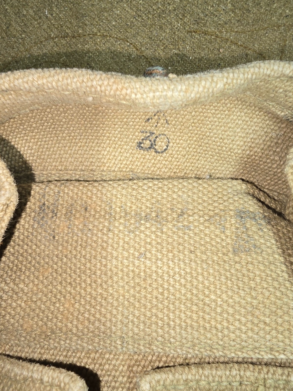 WWII British Pattern 37 Ammo Pouch #4