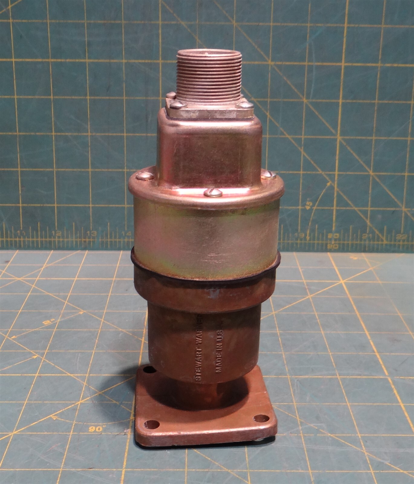 Stewart Warner 511-D Tachometer Generator  NSN 6680-00-923-0690   1500 RPM Max.
