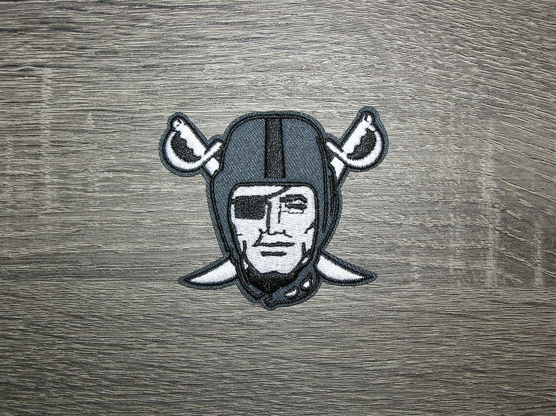 Las Vegas Raiders Team Logo Embroidered Iron On Patch 3" x 2.5"