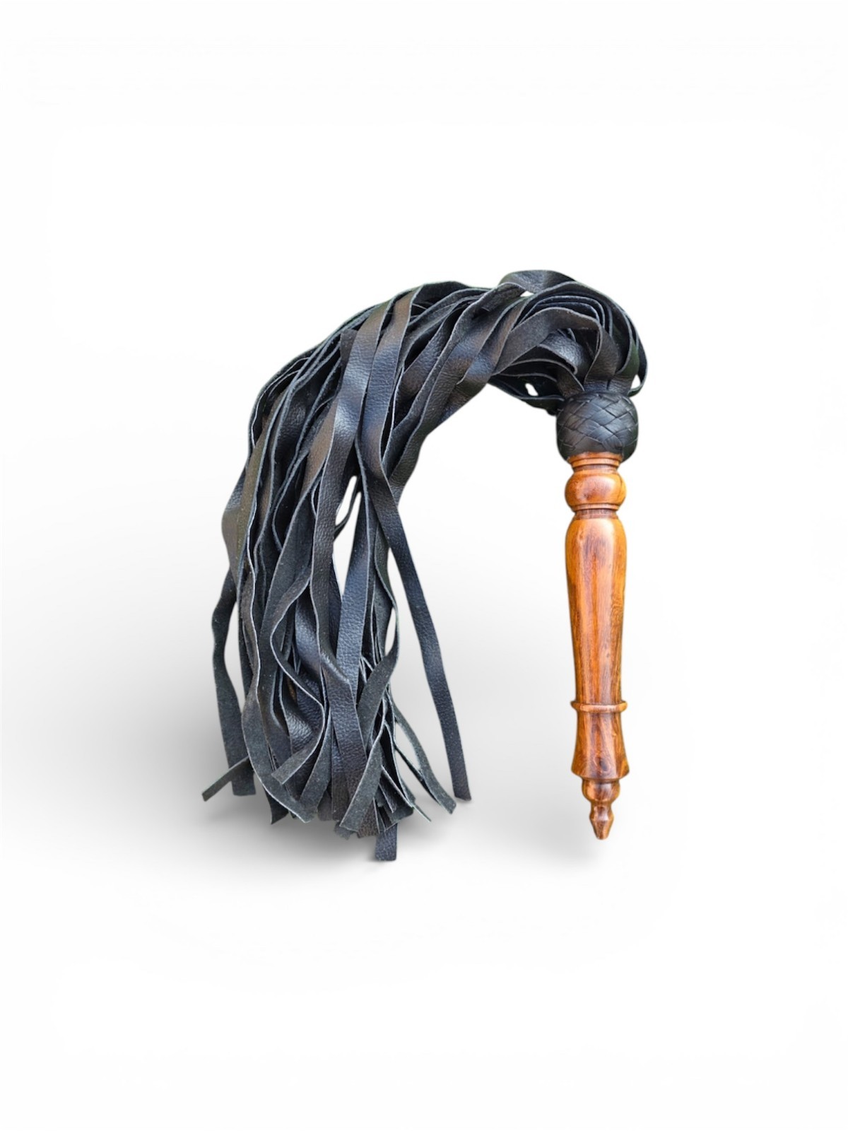 Genuine Cow Hide Leather Flogger Long Tails Wooden Handle Heavy Duty Thuddy Whip