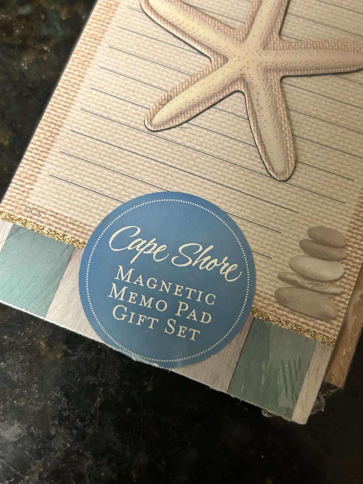 NWT Cape Shore Magnetic Memo Pad and Pencil set
