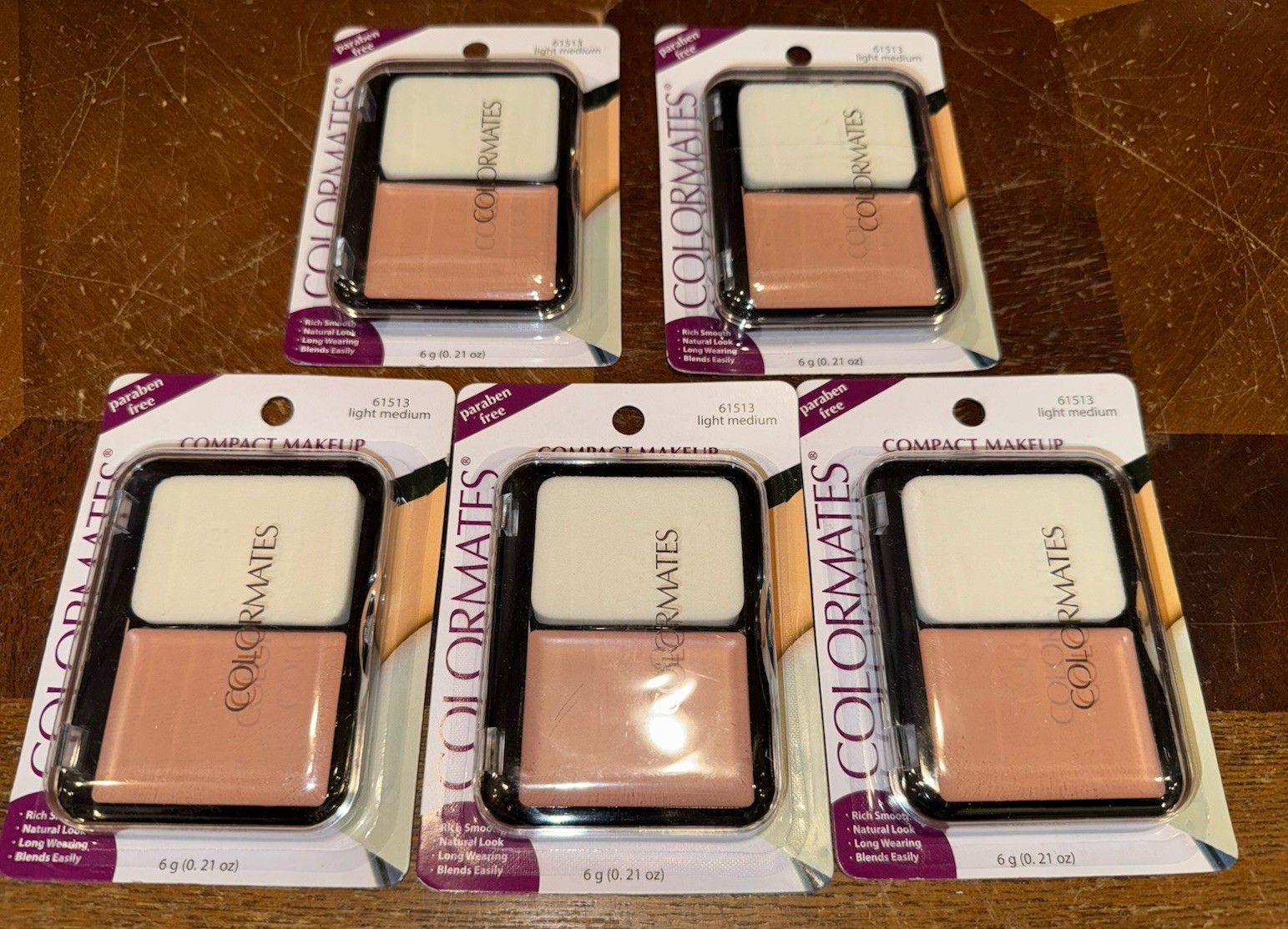 Colormates Discontinued Compact Makeup # 61513, Light Medium, Low Of 5