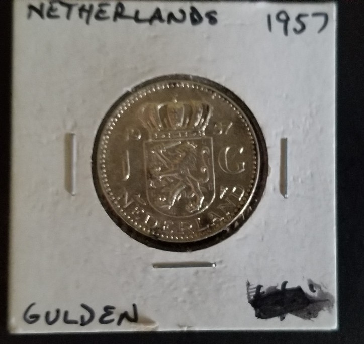 NETHERLANDS - Queen Juliana -72 %  Silver Gulden 1957 -  KM184