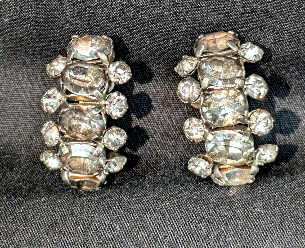 Vtg SCREW BACK Earrings Czechoslovakia Rhinestones 'Diamonds’