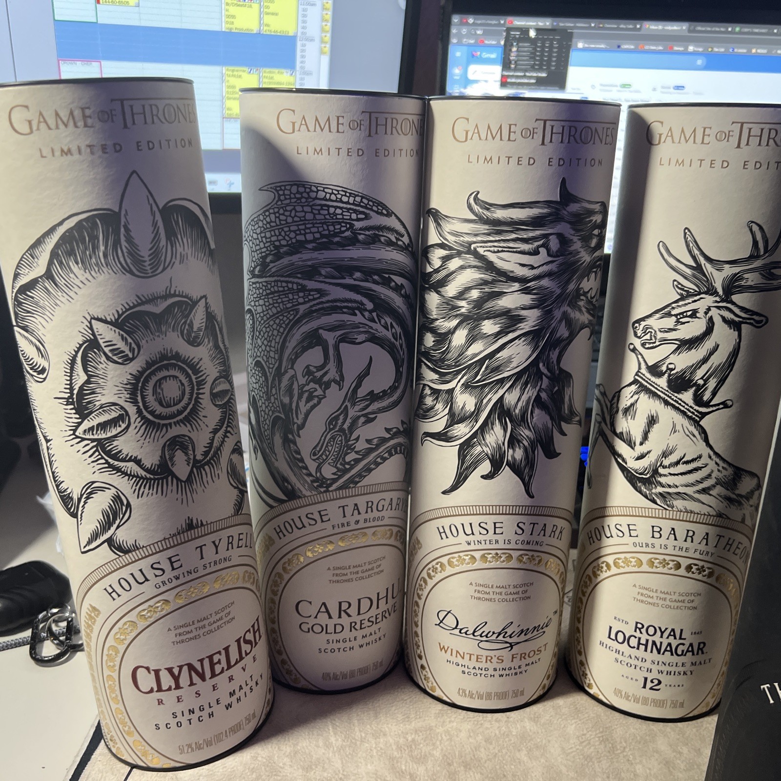 Game Of Thrones Limited Edition Scotch Empty Bottles & Containers 8 pc set