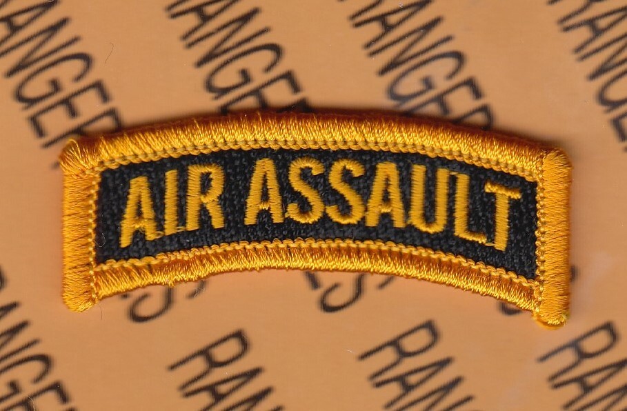 US ARMY AIR ASSAULT AASLT Black & Gold 2.5" tab arc patch m/e