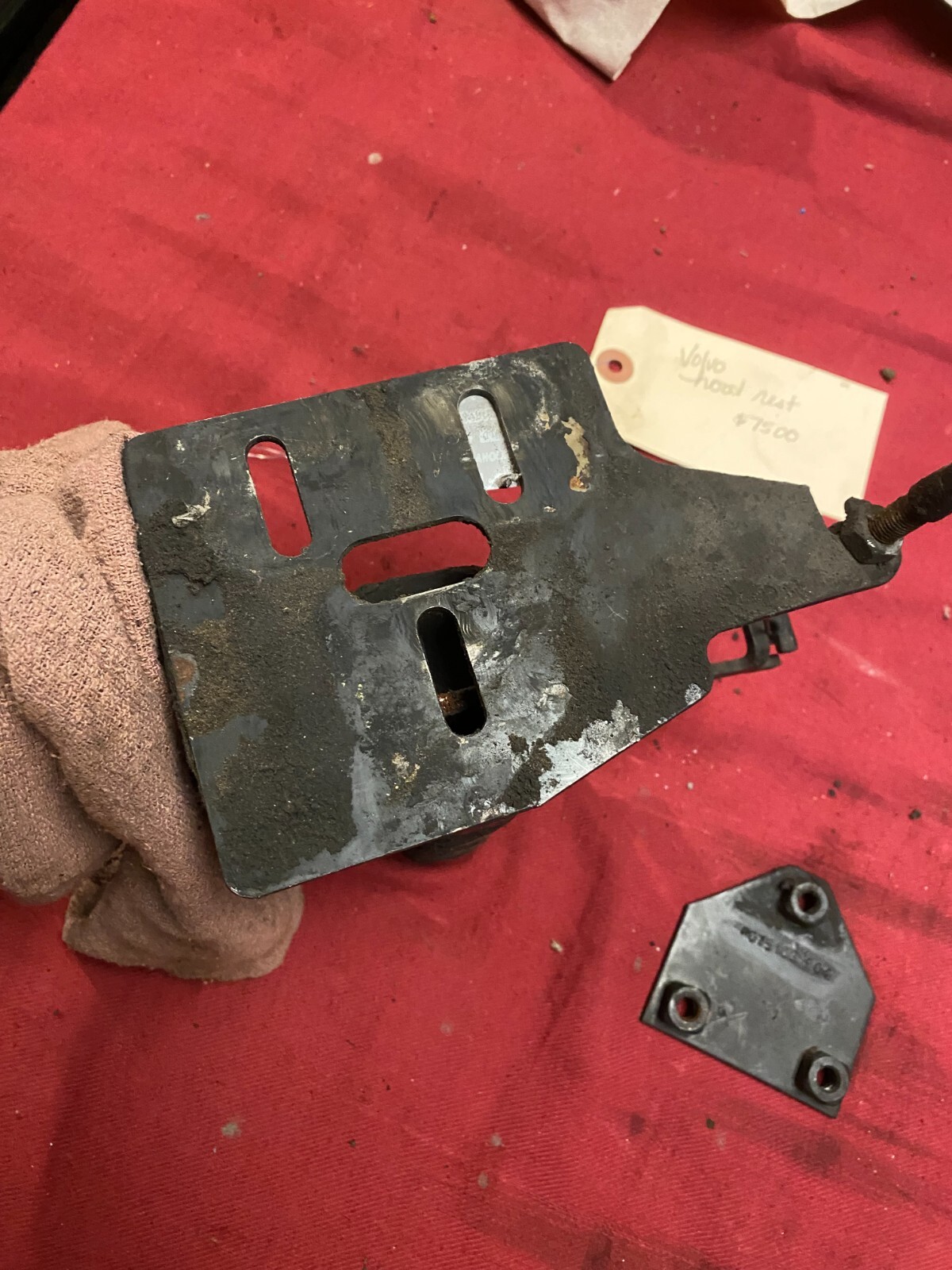 VOLVO HOOD REST SUPPORT BRACKET