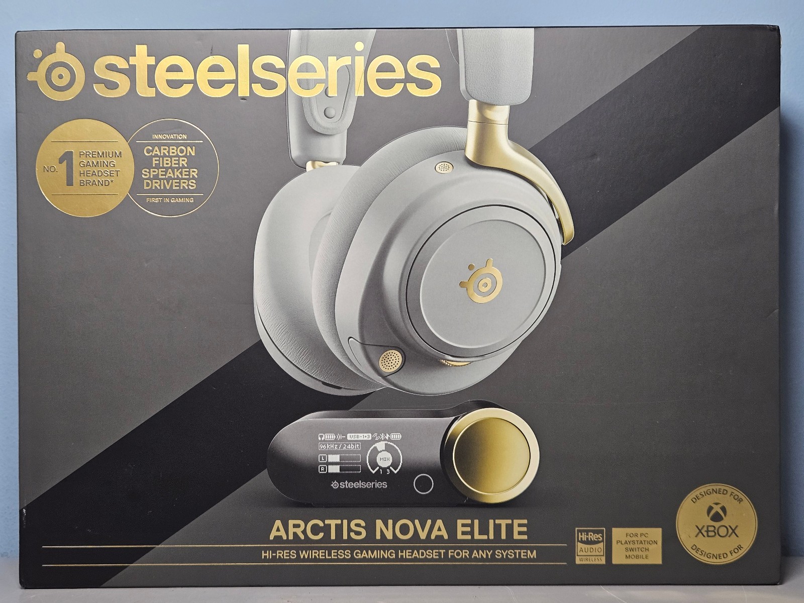 Steelseries Acrtic Nova Elite Hi-Res Wireless Gaming Headset Sage & Gold - New