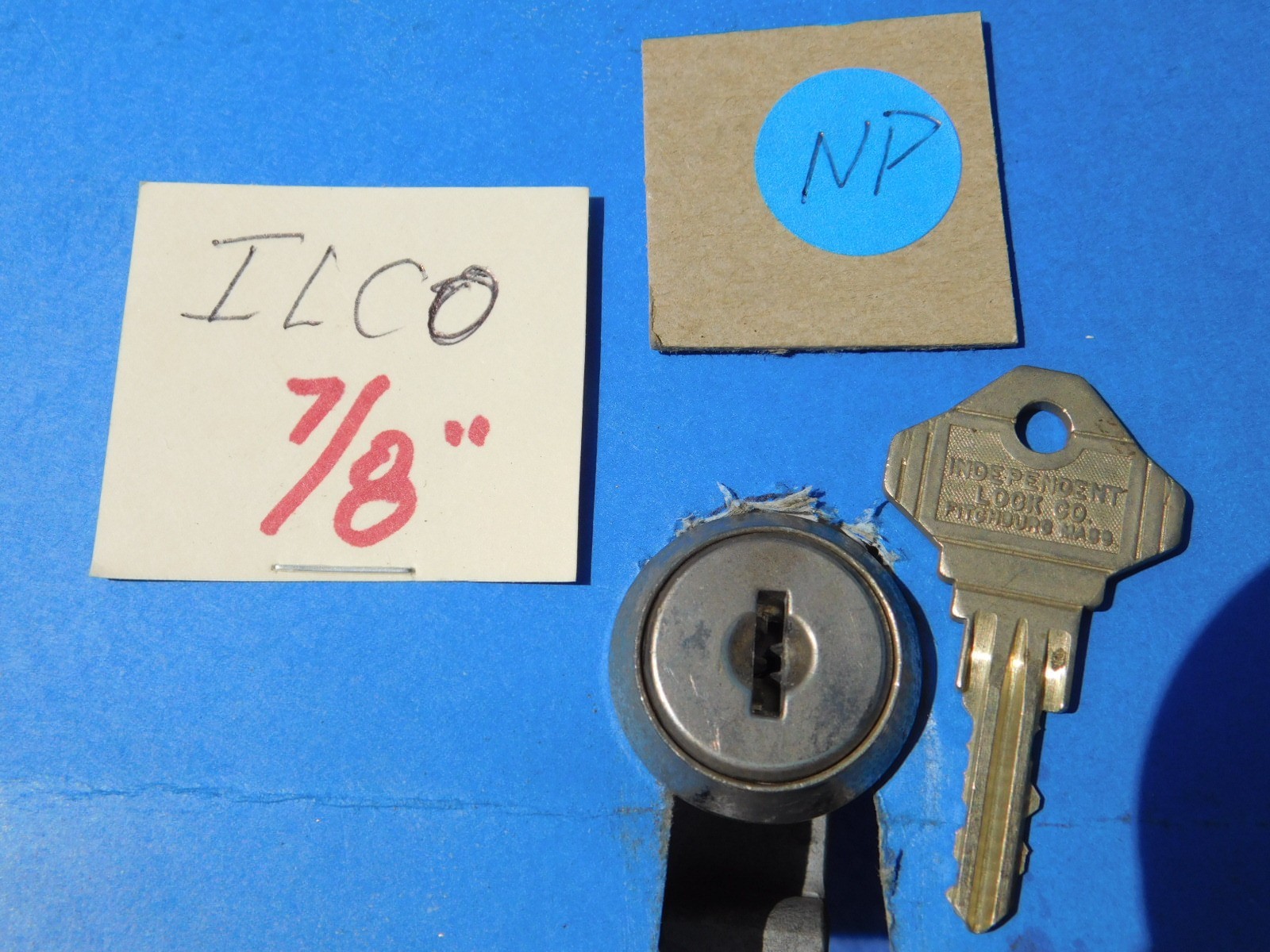1950s 1960s Arcade Game Lock 5/8 inch Independent ILCO Lock with key NP 3417