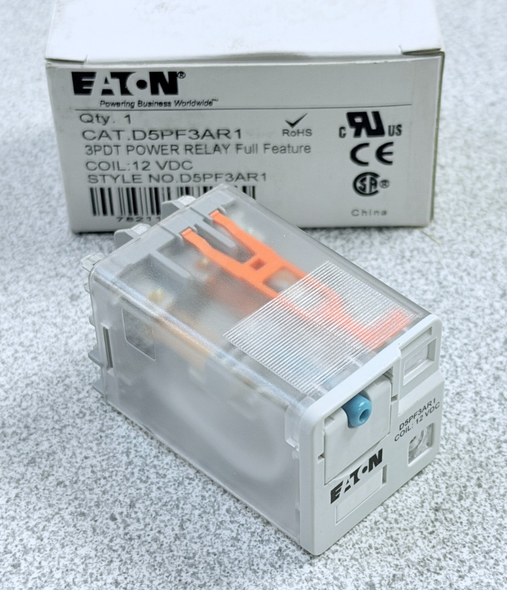 NEW EATON D5PF3AR1 RELAY 3PDT Full Feature 12VDC Coil
