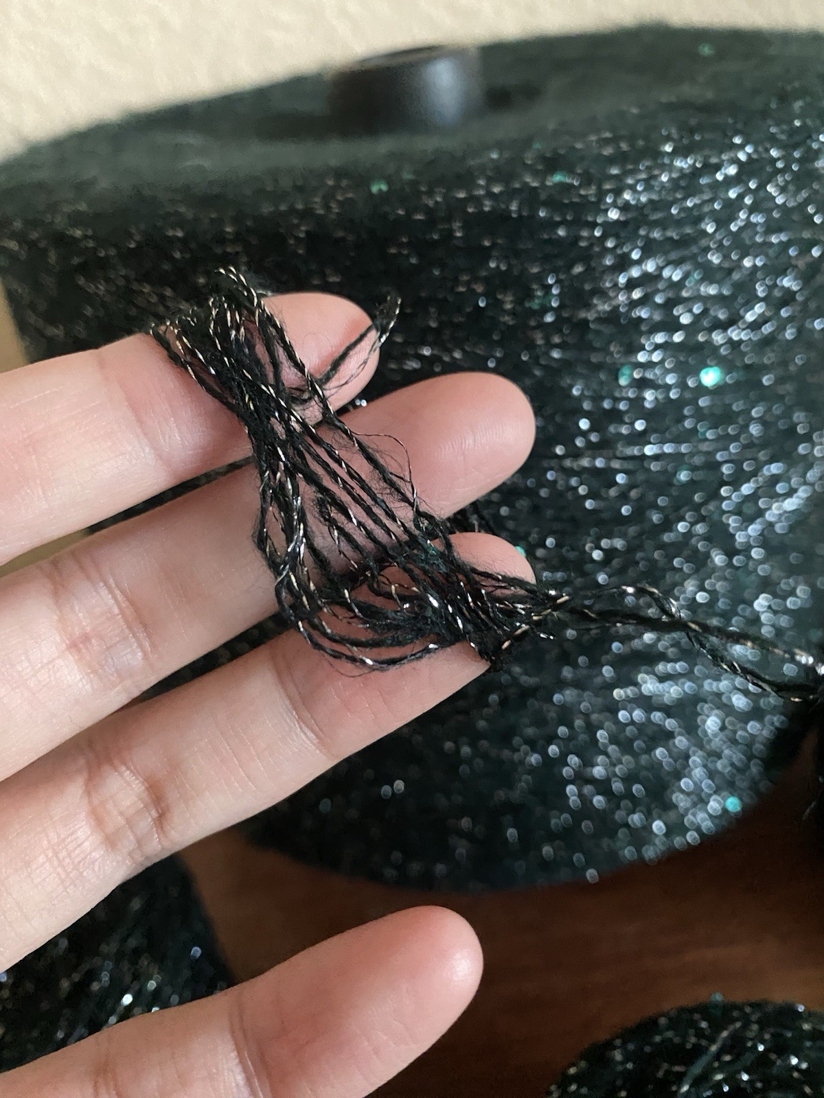 Fancy Soft 4 Skeins Dark Green Sequins Silver Glitter 200g Total #452