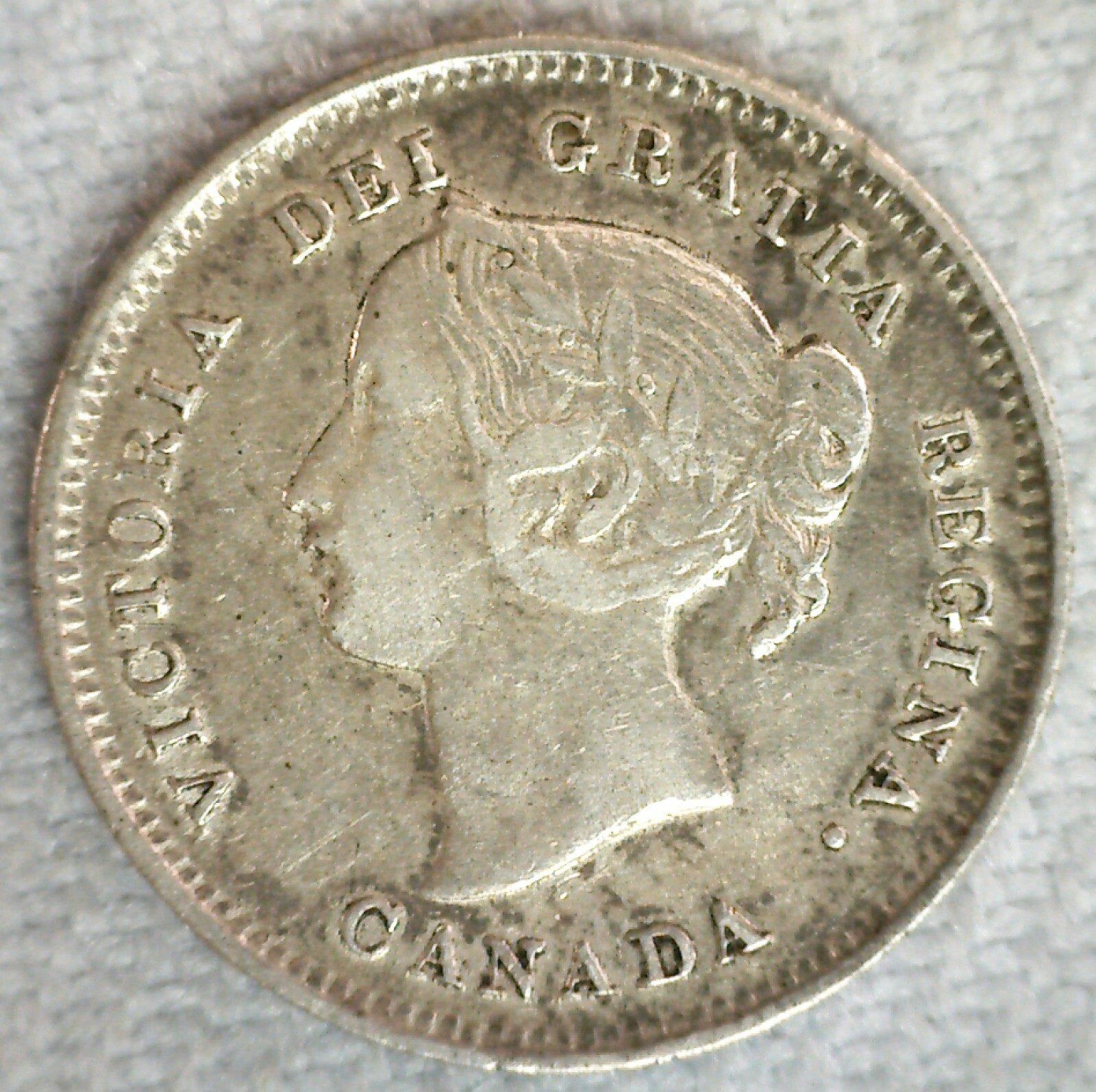1899 Canada Silver Five Cent Coin 5c Canadian Extra Fine Circulated Victoria