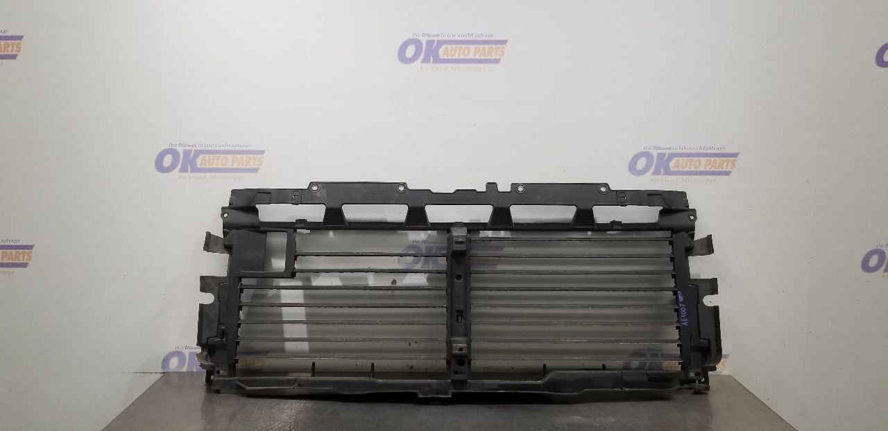 21 GMC SIERRA 2500 6.6L DIESEL UPPER AIR SHUTTER