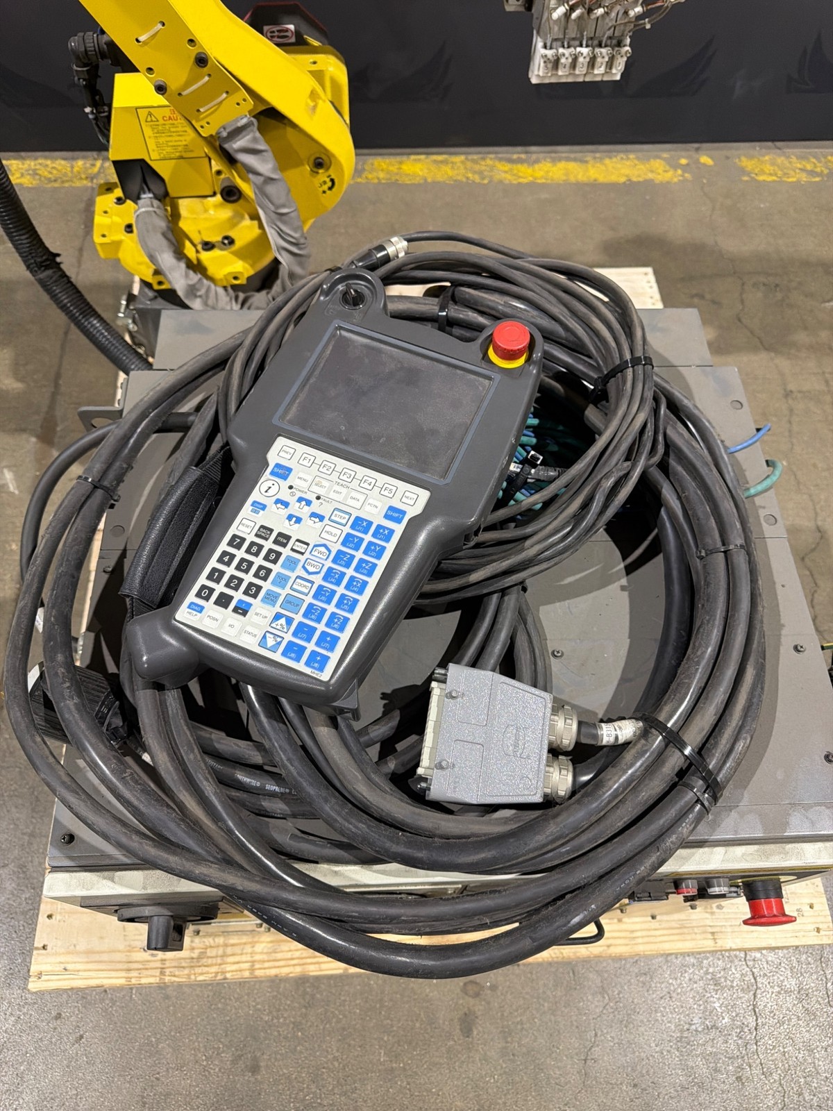 FANUC M‑10iA/12 Complete w/ R‑30iB Controller USED
