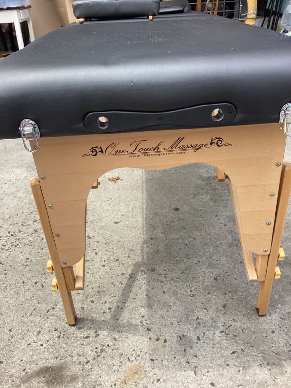 One Touch Portable Message Table 32” With Bag Some Flaws