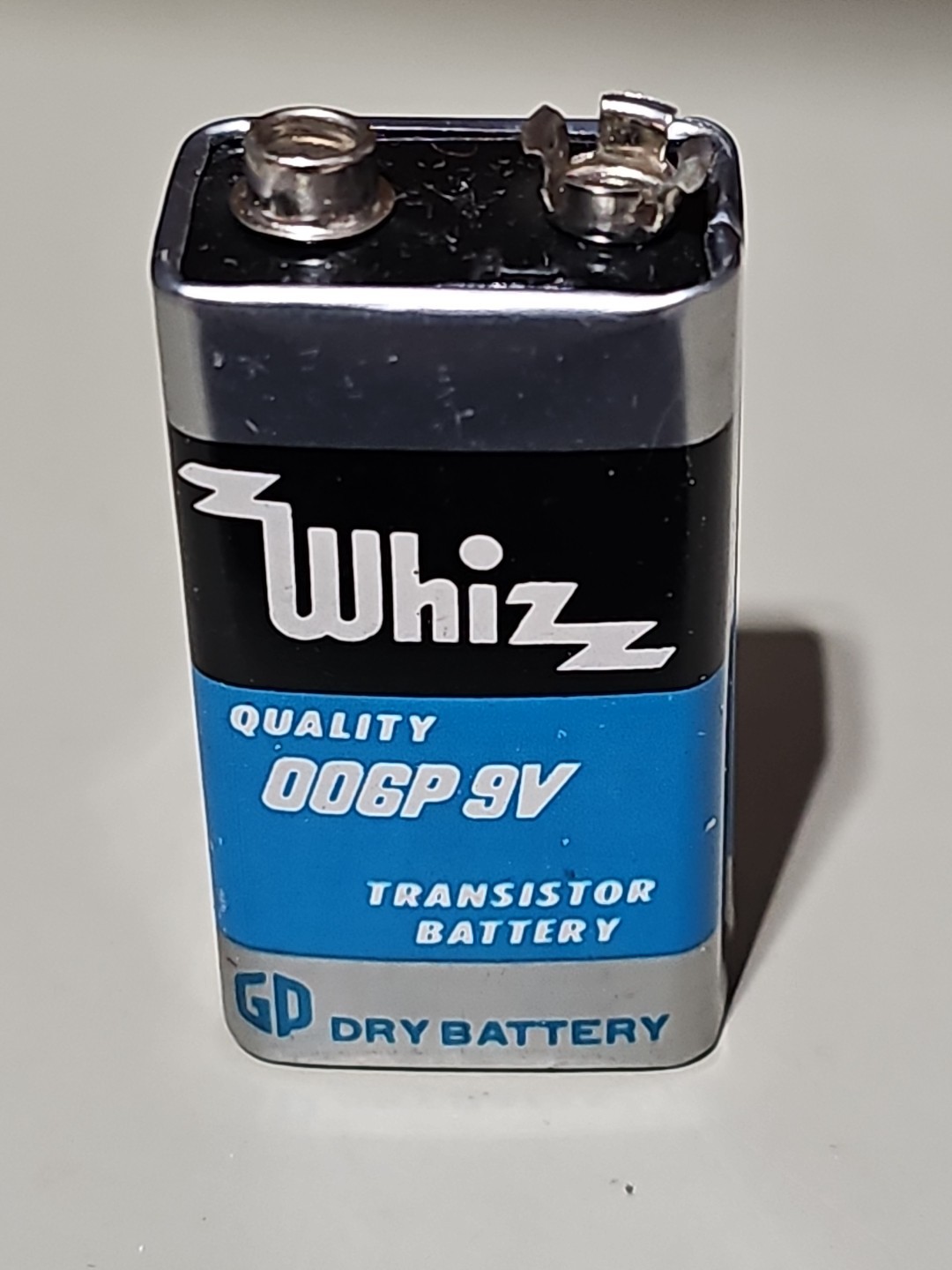 Rare Vintage Whiz 006P 9 Volt Battery GTV10 Taiwan, Dead, Nice Looking, No Leaks