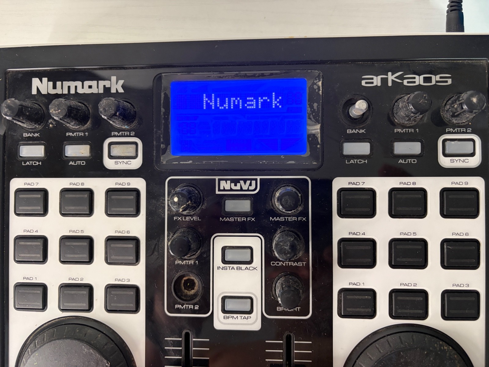 Numark NuVJ arKaos DJ Video Mixer Controller USB Power ON No Other Testing AS-IS