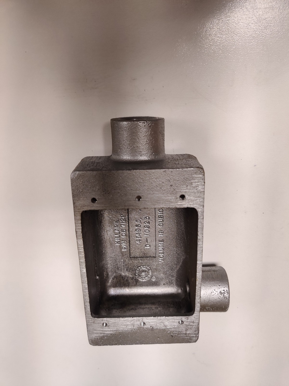 Killark FSR-1, Cast Device Box, 1/2In K Alum Shallow Dev Bx Type Fsr, 1 PC