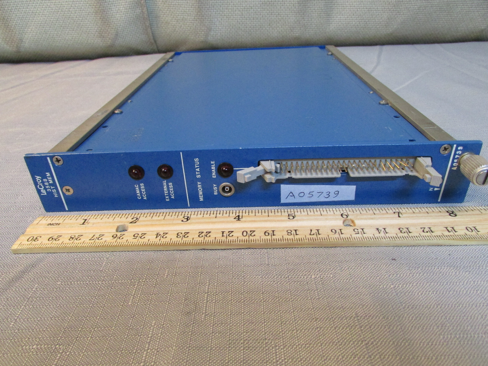 Lecroy  3588  Histogram Memory CAMAC Plugin Some Bent Pins  s/n A05739