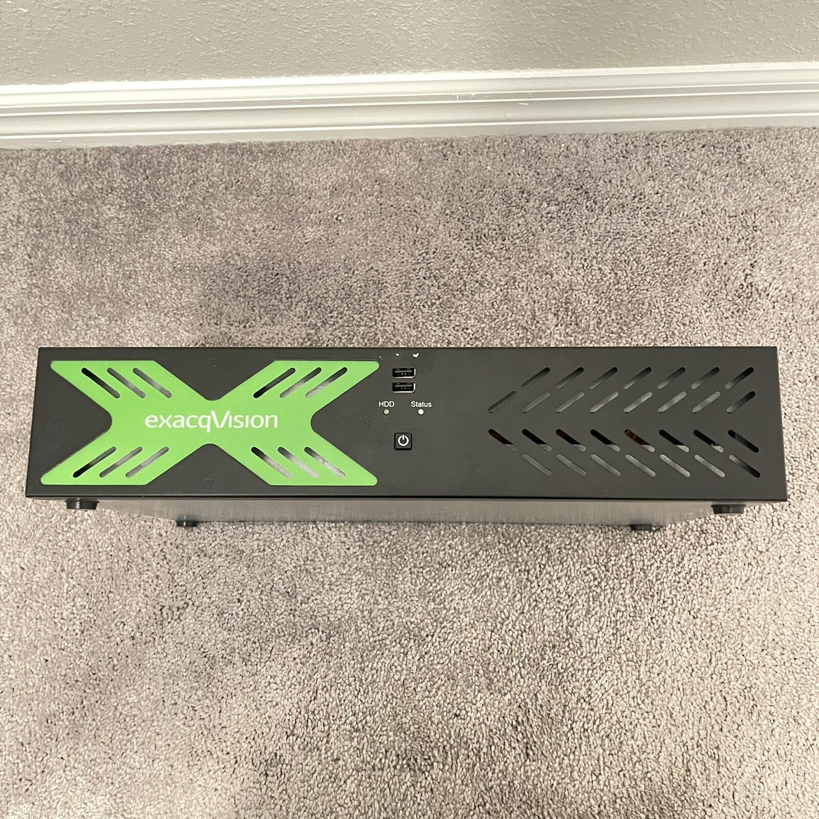 ExacqVision IP04-02T-LC Network Video Recorder Desktop IP Server Working