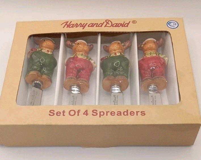 HARRY & DAVID  4 MOOSE  HOLIDAY SPREADERS  IN BOX Read