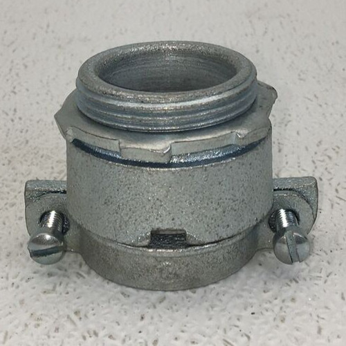 KC-125 O.Z./GEDNEY 1-1/4-INCH NON-INSULATED SCREW CLAMP CABLE CONNECTOR