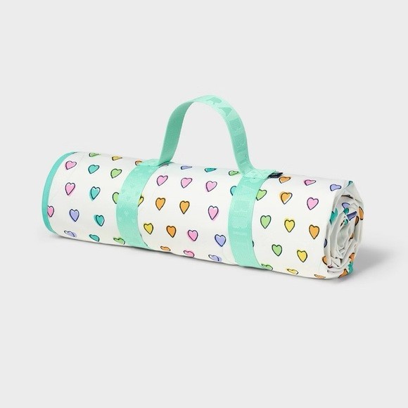 Roller Rabbit X Target Hearts Wave Picnic Blanket -  SOLD OUT!