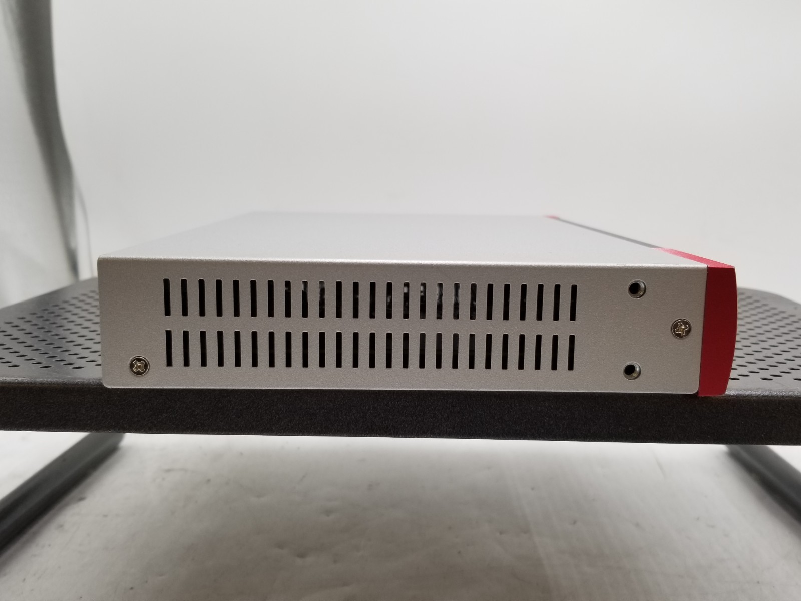 Firewall ZyXEL USG100-PLUS UNIFIED SECURITY GATEWAY
