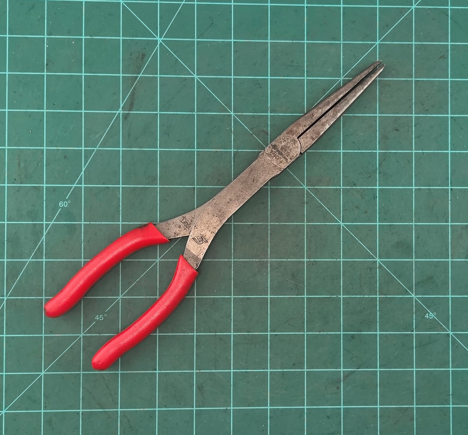 Snap On Tools 911ACF 11" Long Reach Needle Nose Pliers Straight RED Handles