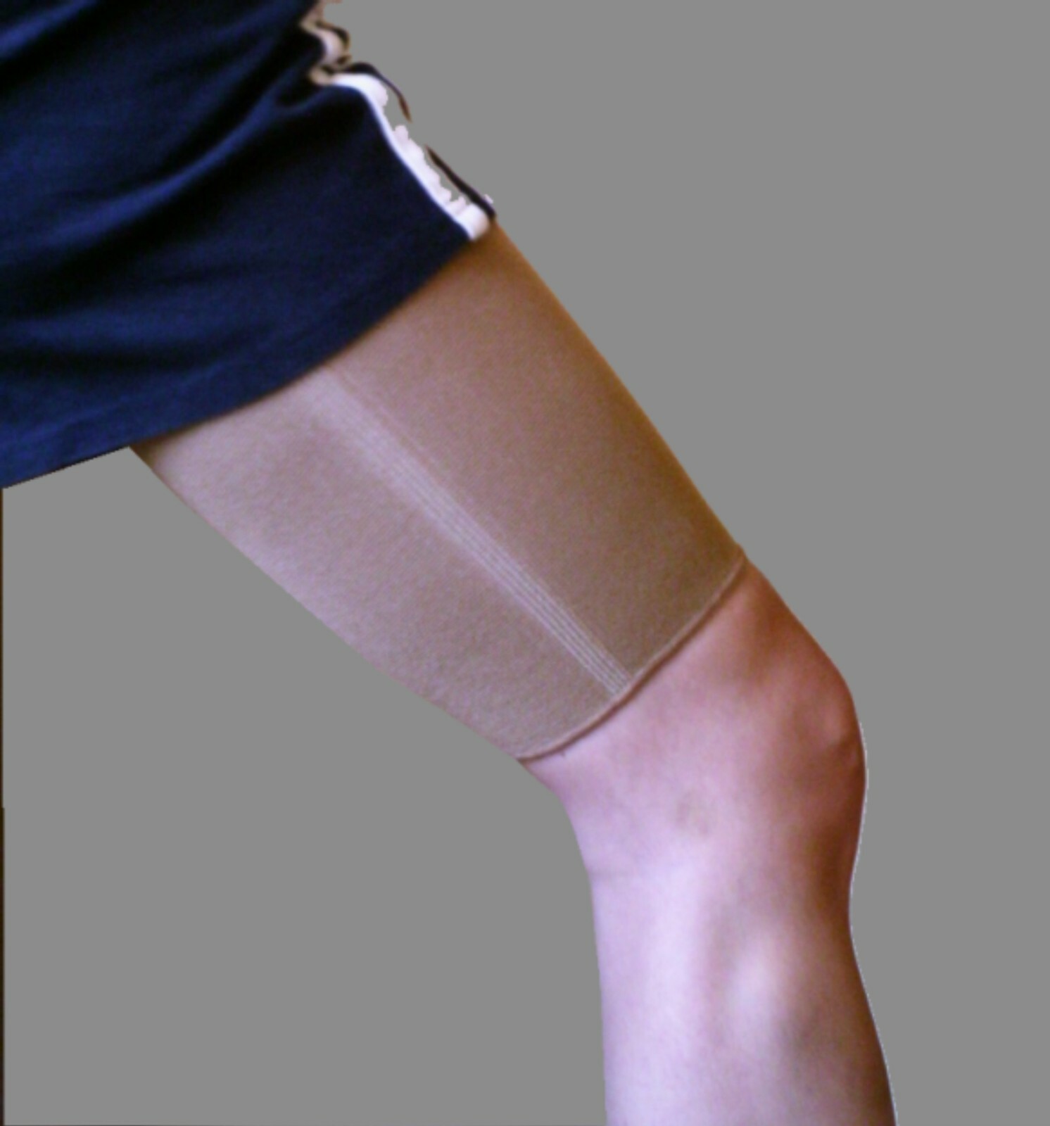 Alpha Medical Compression Thigh Support/Hamstring Brace Groin Support Sleeve