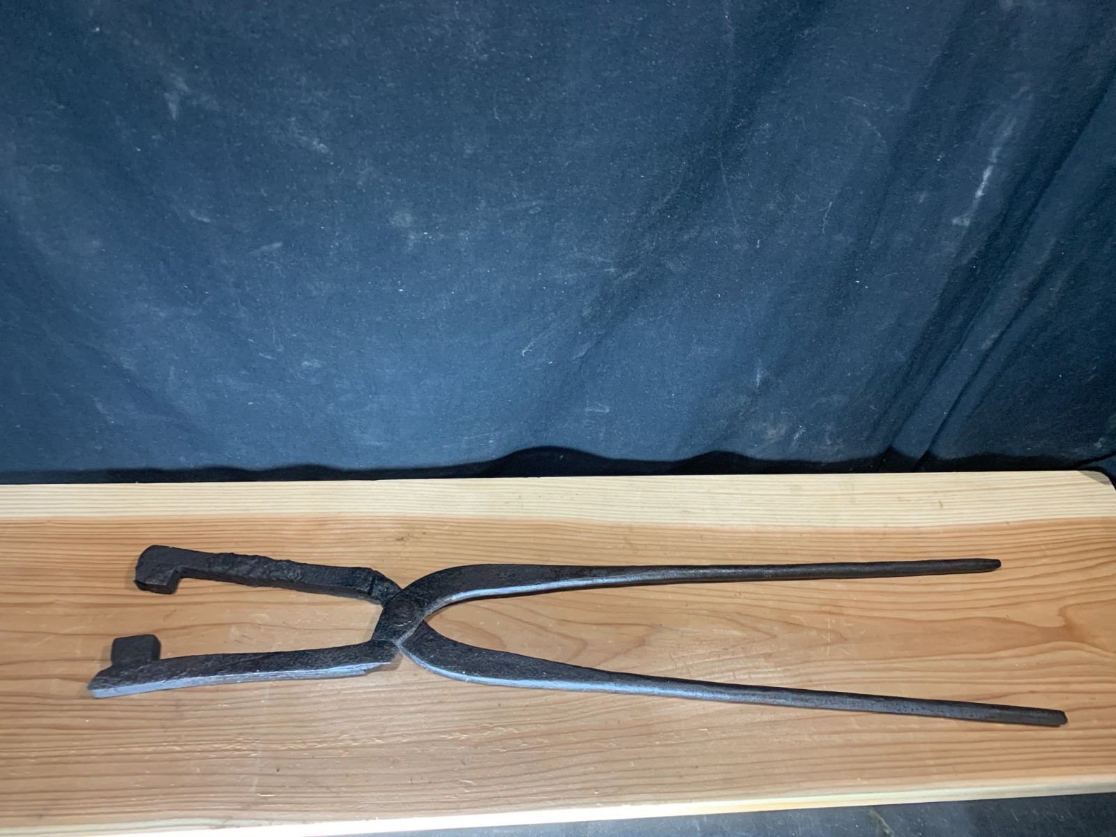 Vintage: Hand-made Japanese Iron -Japanese Blacksmith Tongs 64cm  sawsmith 1700g