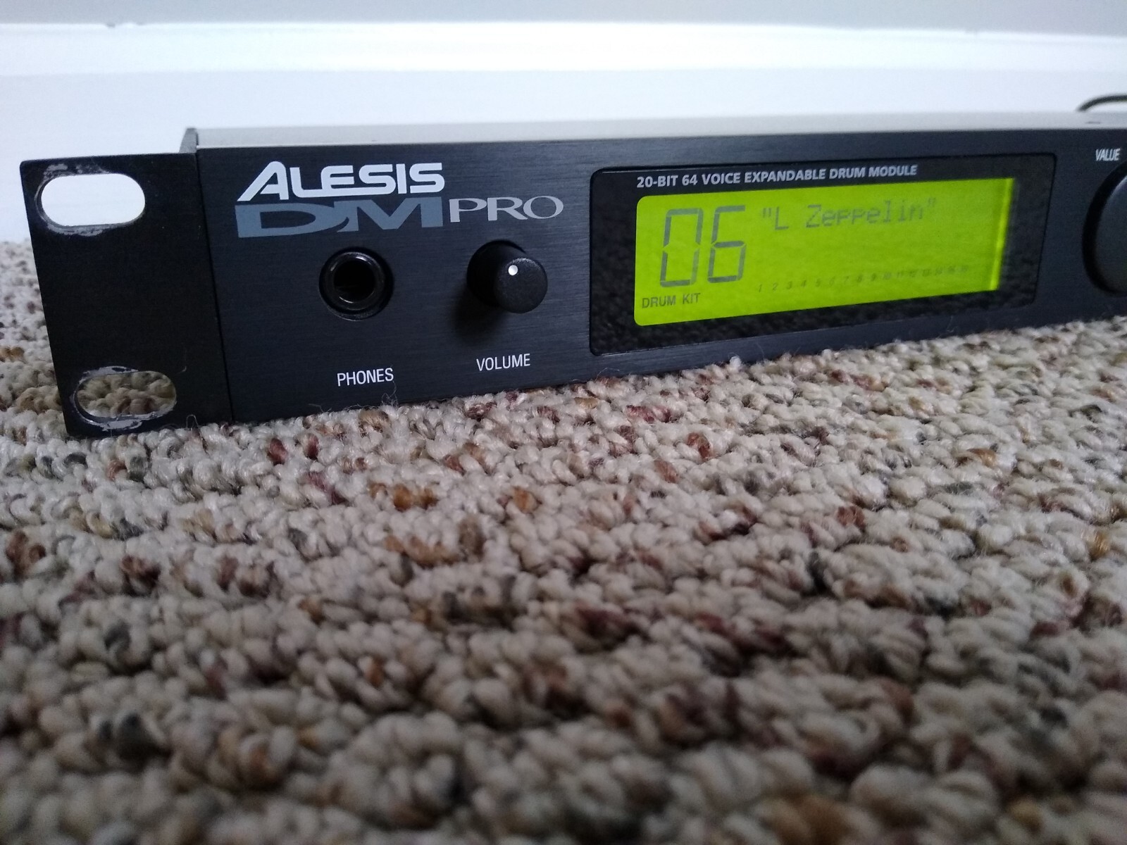 ALESIS DMPRO DM PRO Expandable 20 Bit Drum Module